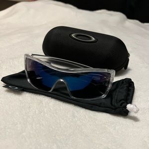 Oakley Batwolf Sunglasses Clear with Blue Lenses